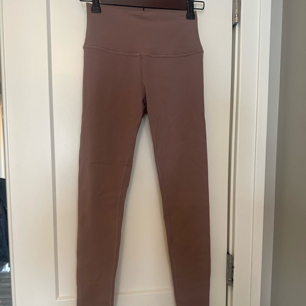 Alo airbrush leggings